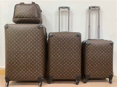 replica louis vuitton luggage